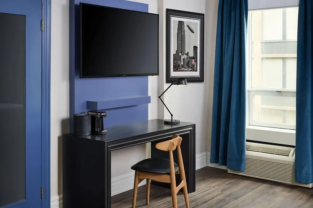 فندق فيكتوريا تورونتو